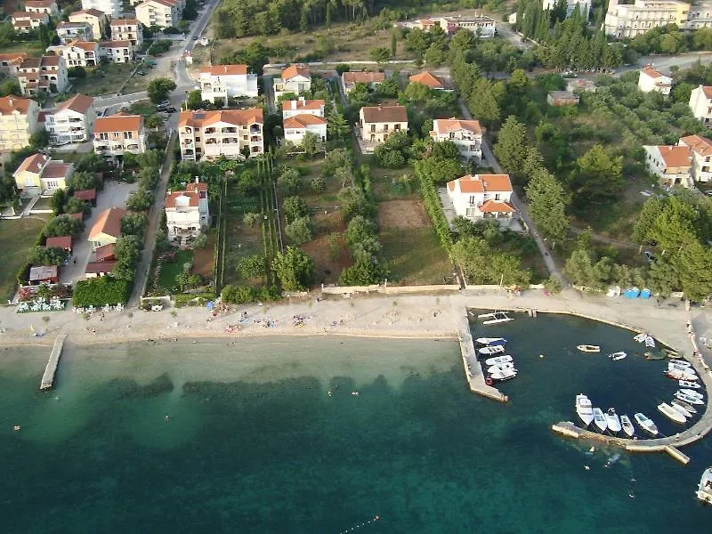 Adria Apartments Biograd Na Moru